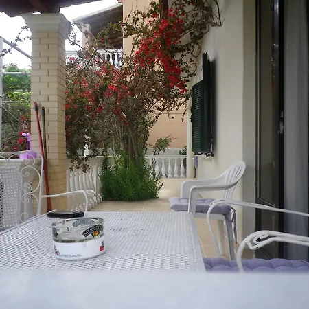 Lägenhet Spiridoula Agios Stefanos Avliotes (Corfu)