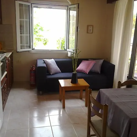 Lägenhet Spiridoula Agios Stefanos Avliotes (Corfu)
